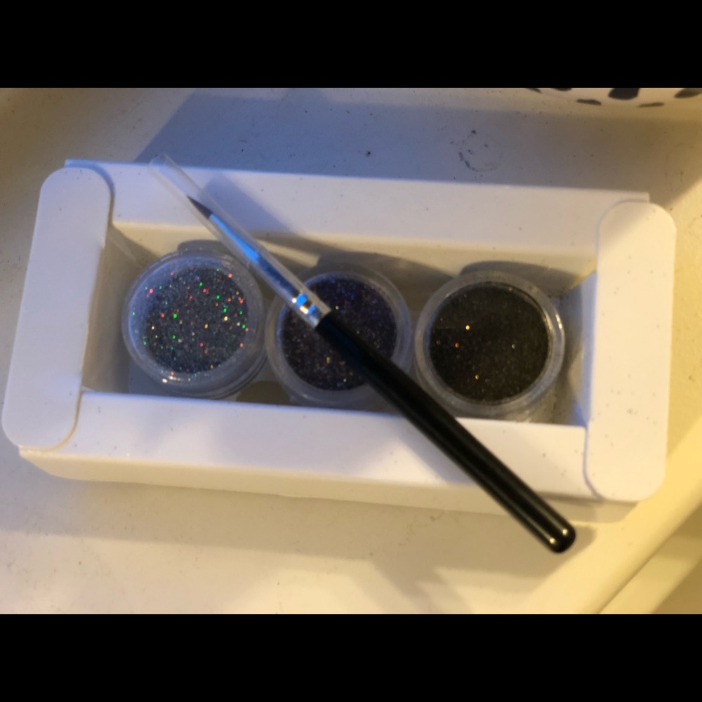 💥LOWEST PRICE💥 NIB Manicure Glitz Nail Glitters